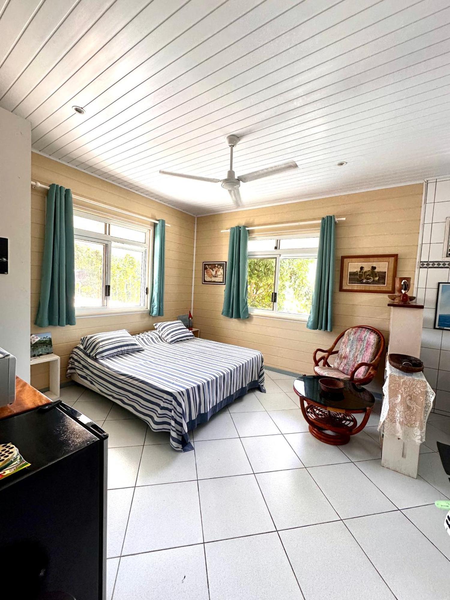 Meri Lodge Huahine « Room Of Marta » Fare Ngoại thất bức ảnh